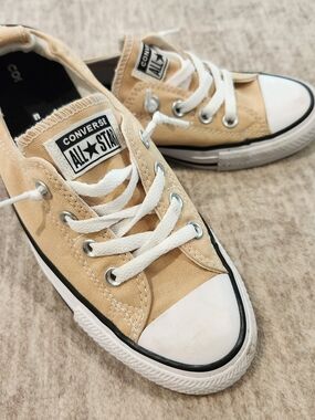 Womans Converse Low Top Sneakers - Cream and White